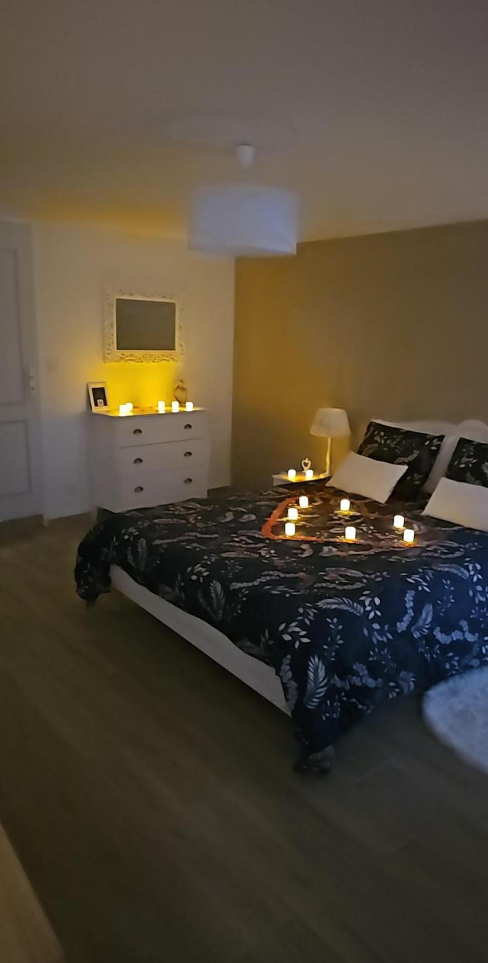 Le Relais Des Clefs - Au Calme Du Gatinais - Escapade A Deux - Terrasse Privee - Wifi - Offre Romantique Sur Demande Valpuiseaux Kültér fotó