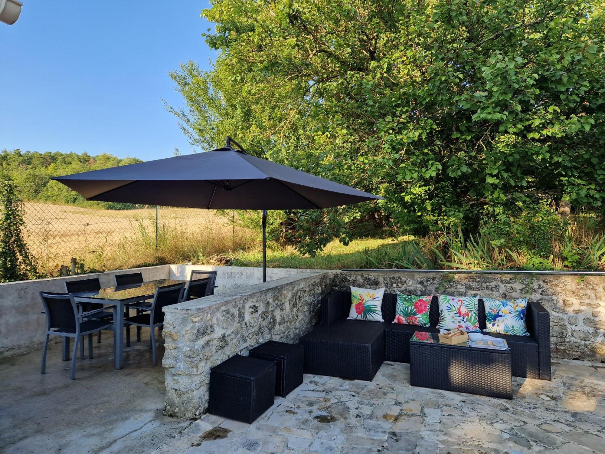 Le Relais Des Clefs - Au Calme Du Gatinais - Escapade A Deux - Terrasse Privee - Wifi - Offre Romantique Sur Demande Valpuiseaux Kültér fotó